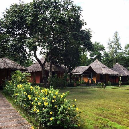 Phayam Cottage Resort Koh Phayam Exterior foto