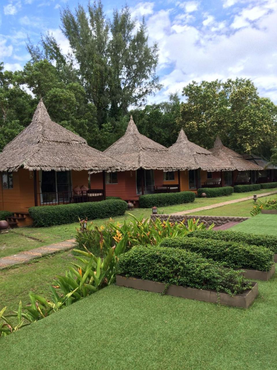 Phayam Cottage Resort Koh Phayam Exterior foto